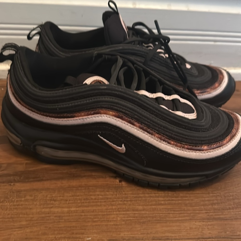 Nike Air Black w/pink stripe Sneakers